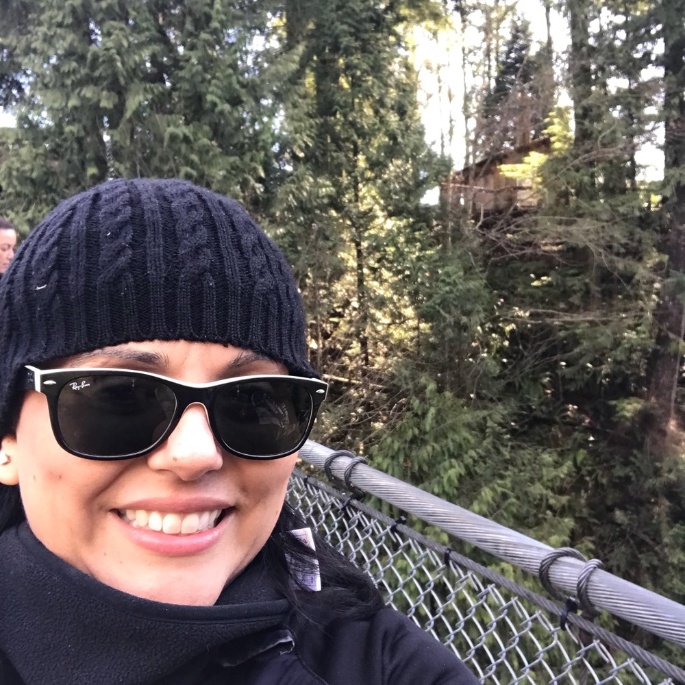 Meet your Posher, Christine